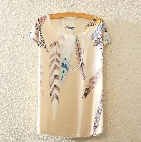 Feathers Woman T Shirt